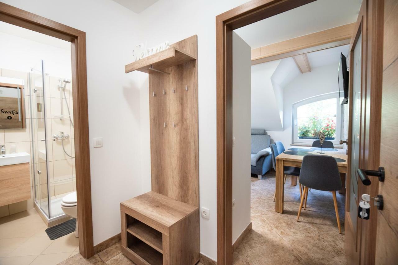 Apartments Grad Kamen Begunje na Gorenjskem Buitenkant foto