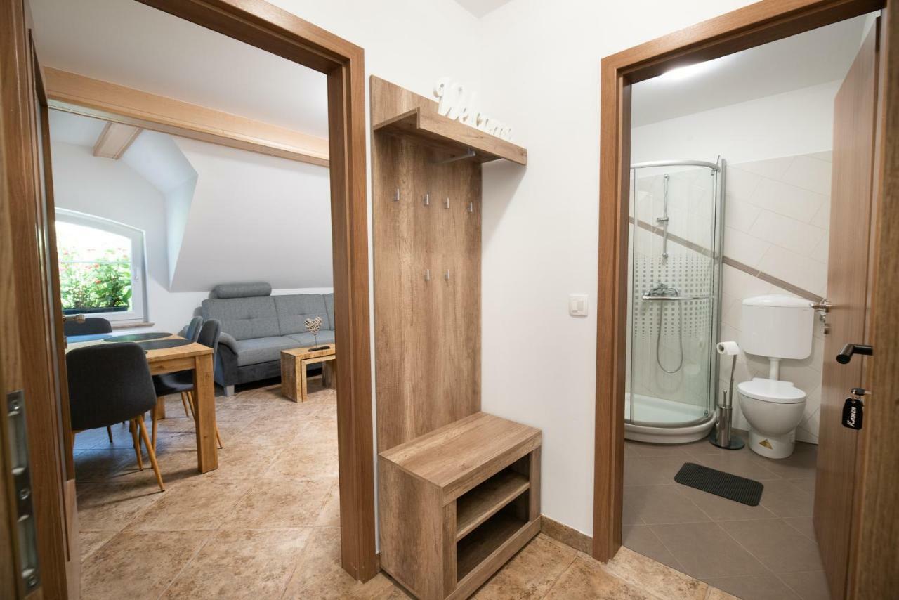 Apartments Grad Kamen Begunje na Gorenjskem Buitenkant foto
